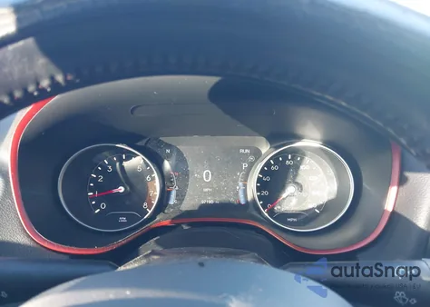 2019 Jeep Compass Trailhawk 4X4 from USA, damaged, VIN 3C4NJDDBXKT622567